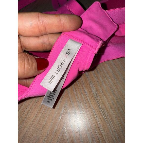 VSX Victoria’s Secret hot pink sports bra size 32C - Picture 5 of 7